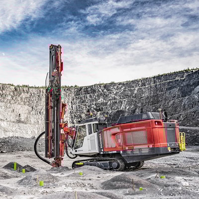 Pantera™ drill rig in operation in an open pit mine